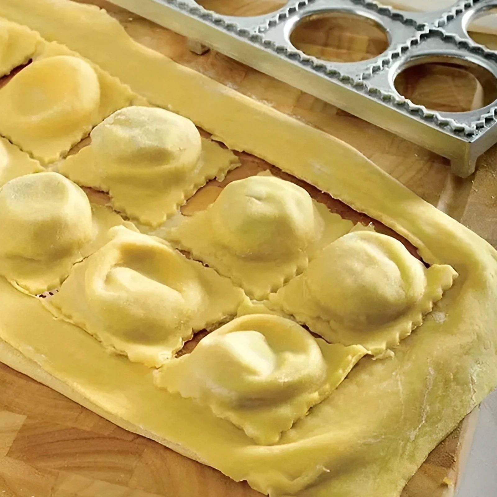 Форма для пельменей, 12-луночн – обзор и цена Kitchen Appliances Garage